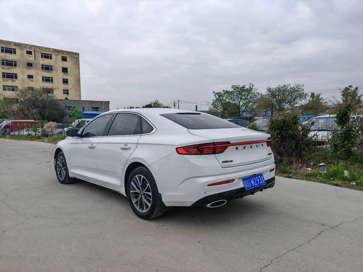 Geely 2021 2.0TD 6