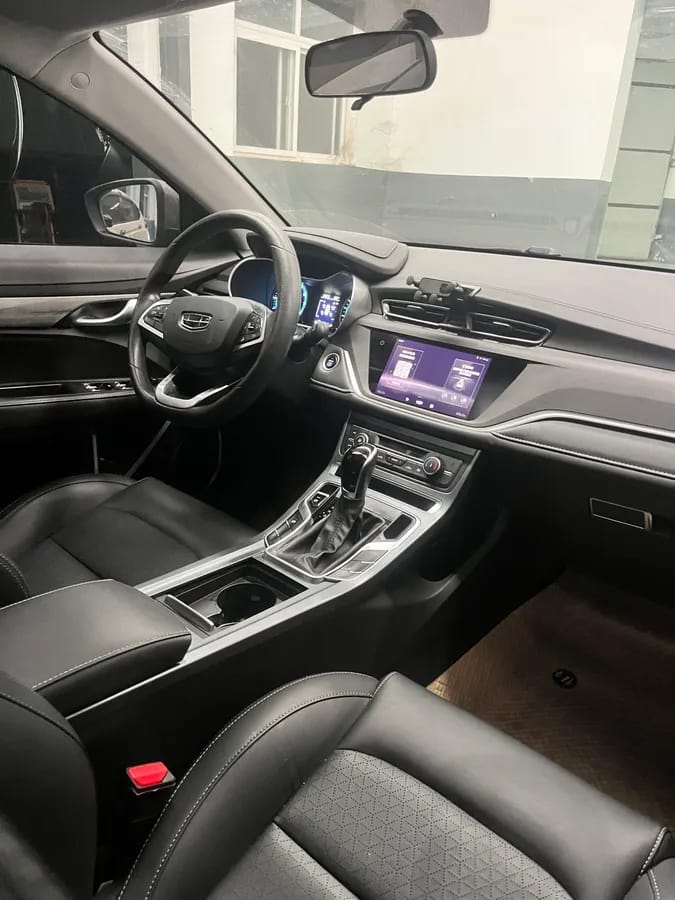 Geely 2021 UP 1.5L CVT 5