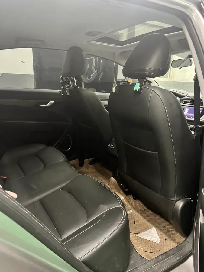 Geely 2021 UP 1.5L CVT 6