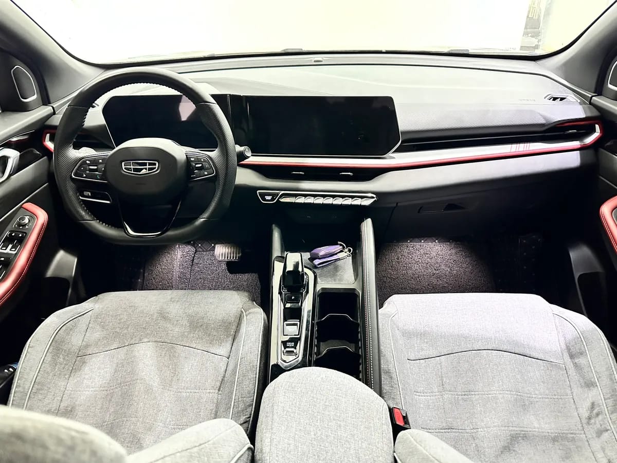 Geely 2022 COOL 1.5TD DCT Battle 4