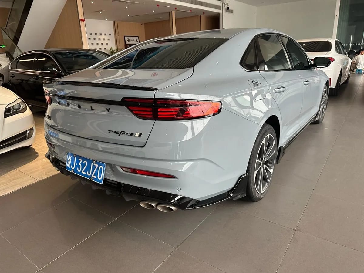 Geely 2023 2.0TD 3