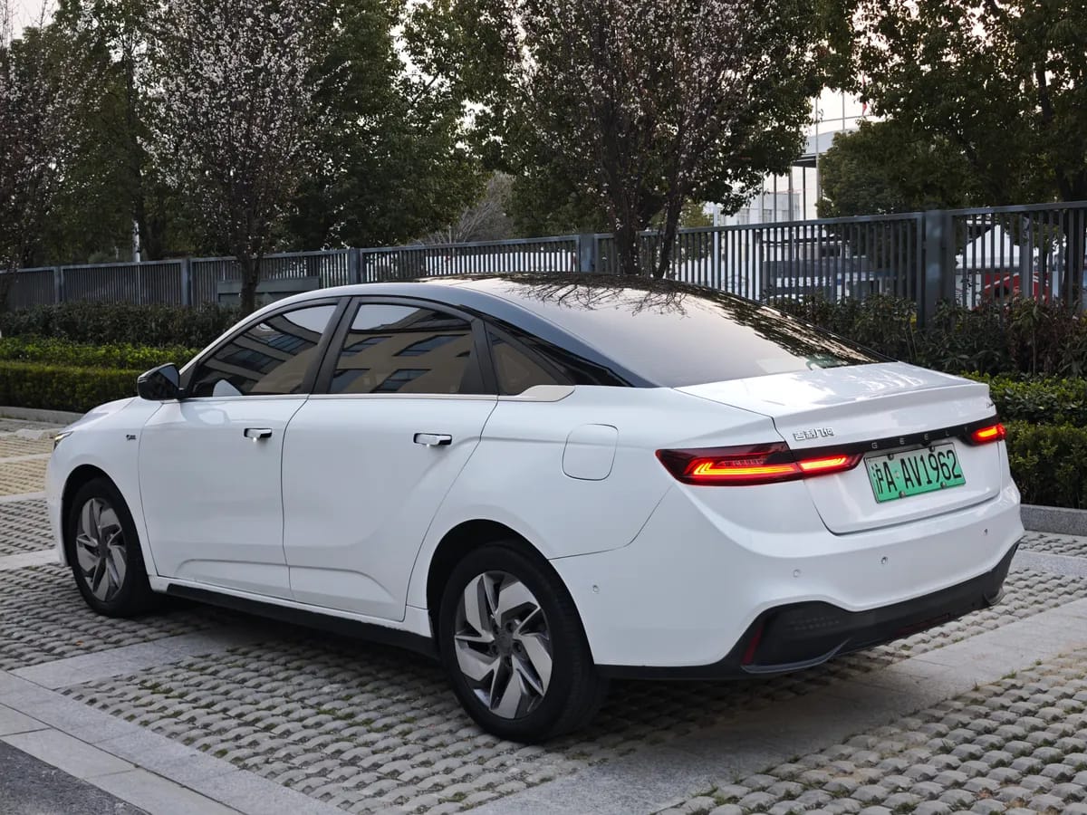 Geely A 2022 Pro 600KM Halo 6