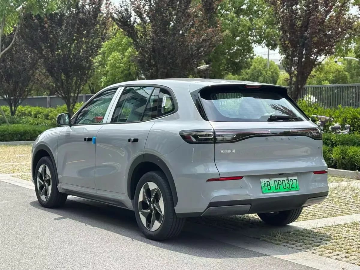Geely E5 2024 530km + 4