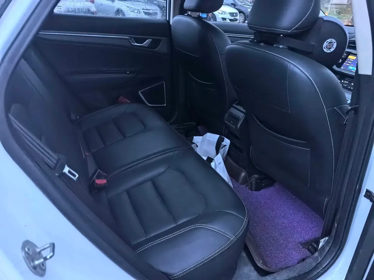 Geely GS 2016 1.8L 7