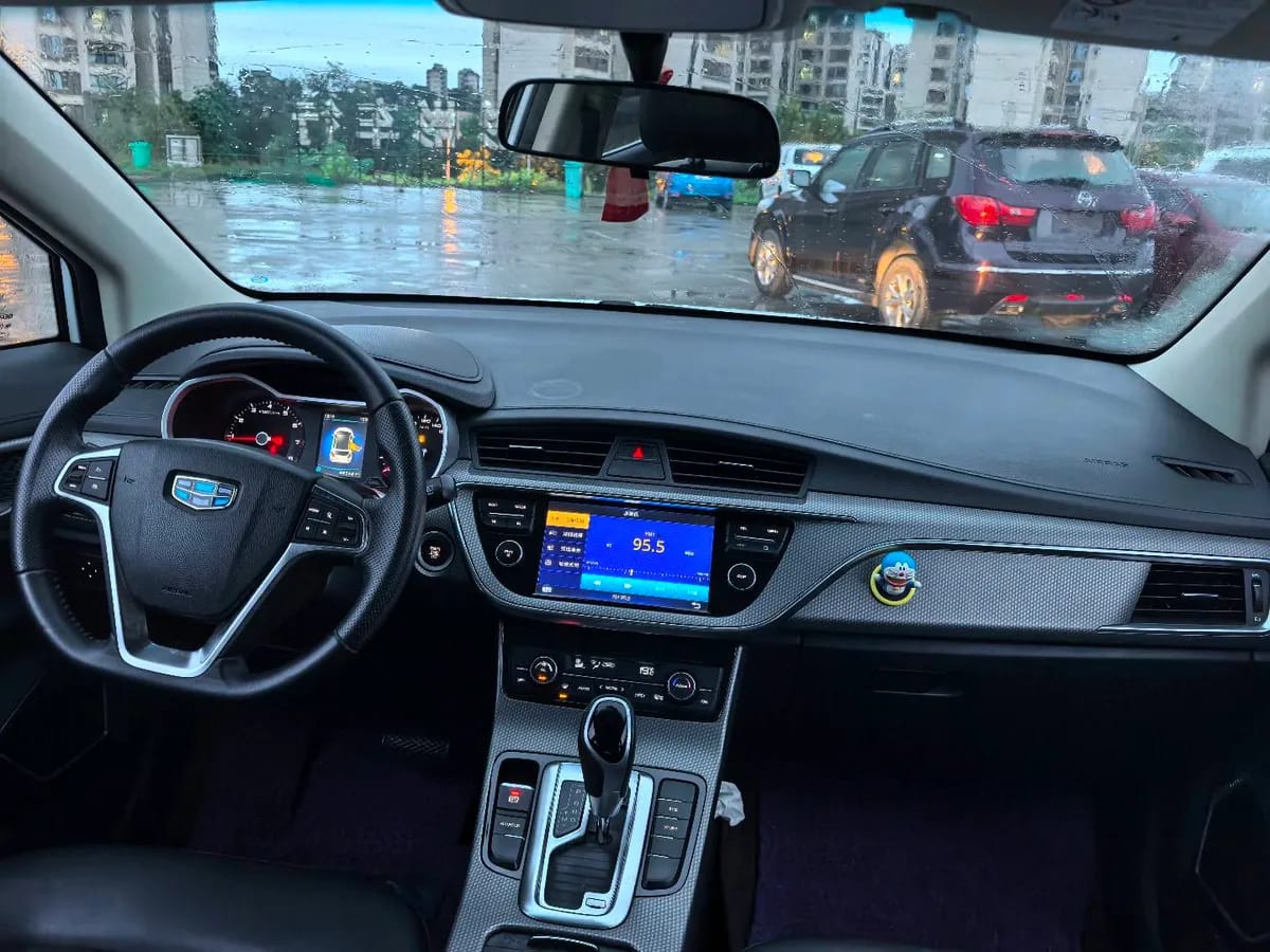 Geely GS 2016 1.8L 9