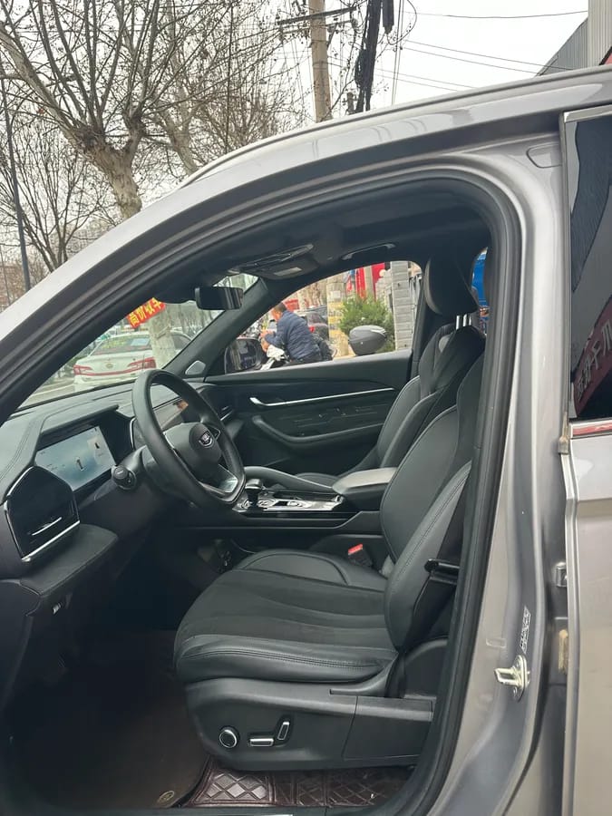 Geely L 2024 2.0TD �� 7