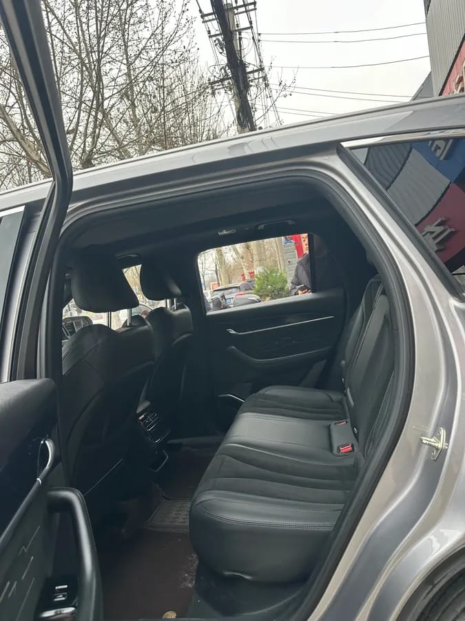 Geely L 2024 2.0TD �� 10