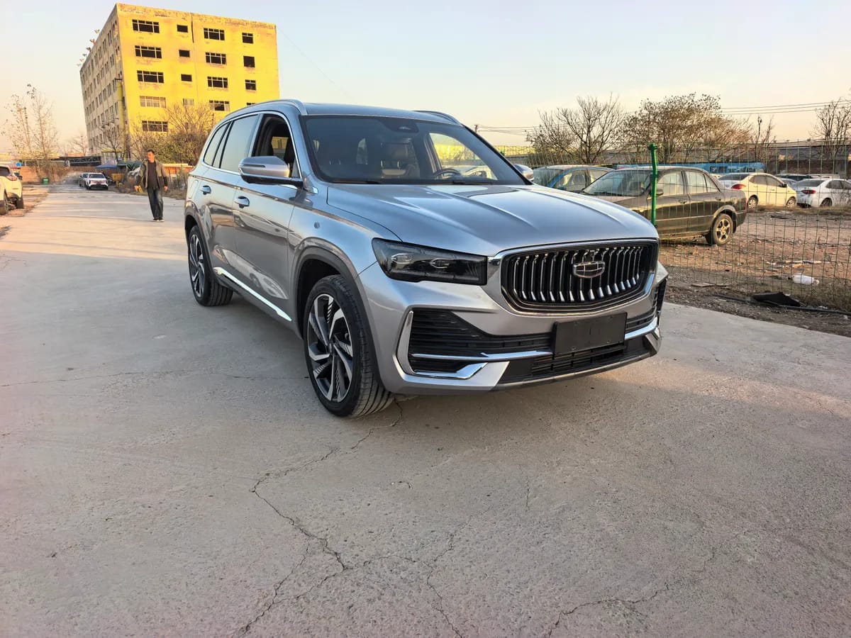 Geely L 2024 2.0TD 3