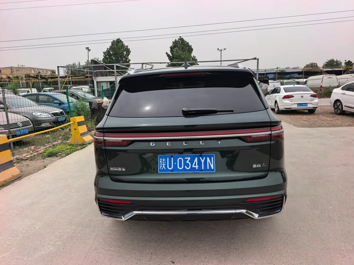 Geely L 2025 2.0TD 8