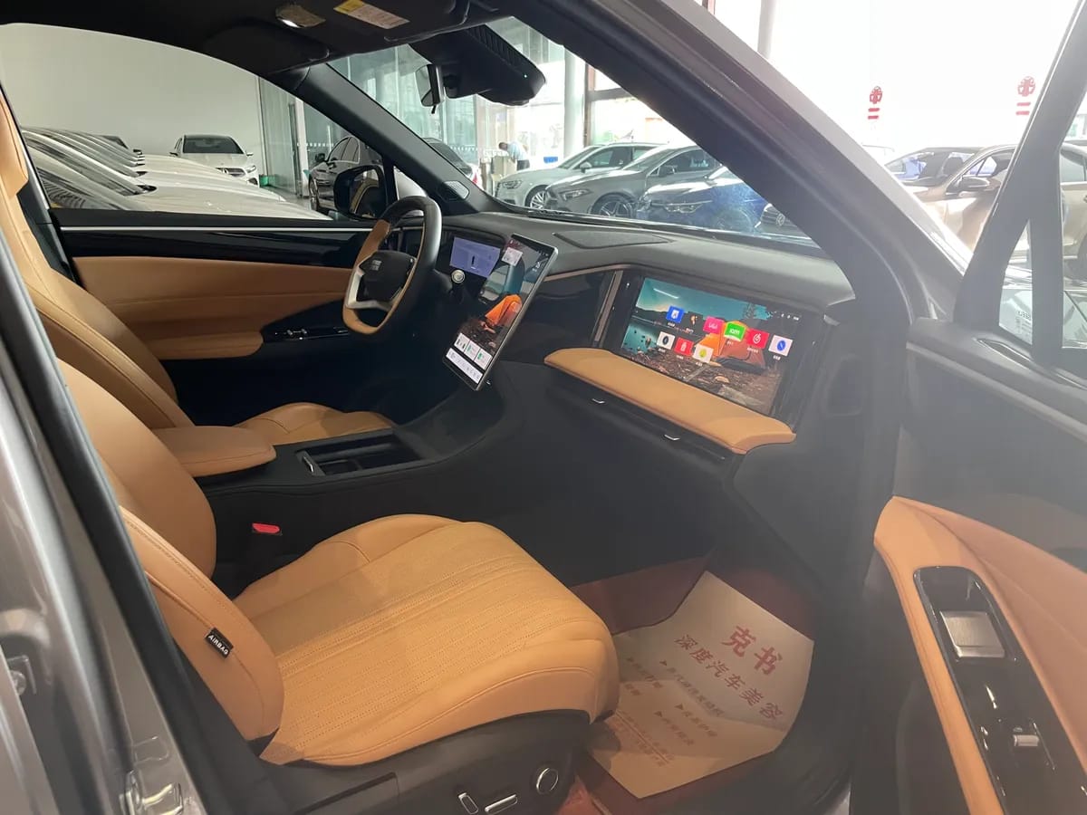Geely L7 2024 1.5T 115km MAX 8