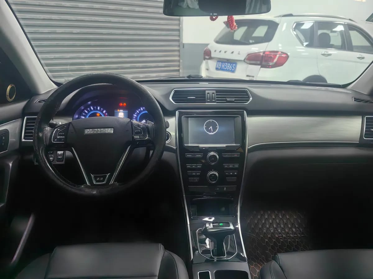 Haval H2 2018 1.5T VI 8