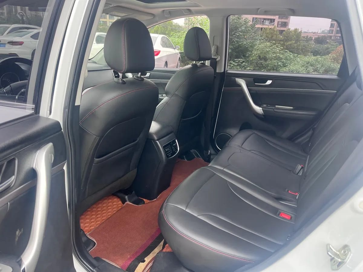 Haval M6 2018 1.5T DCT 4
