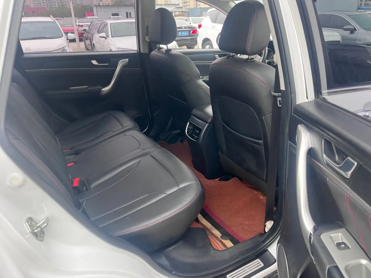 Haval M6 2018 1.5T DCT 8