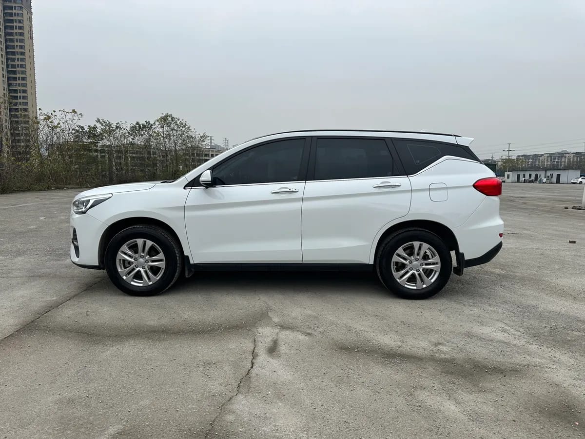 Haval M6 2019 1.5T DCT VI 4