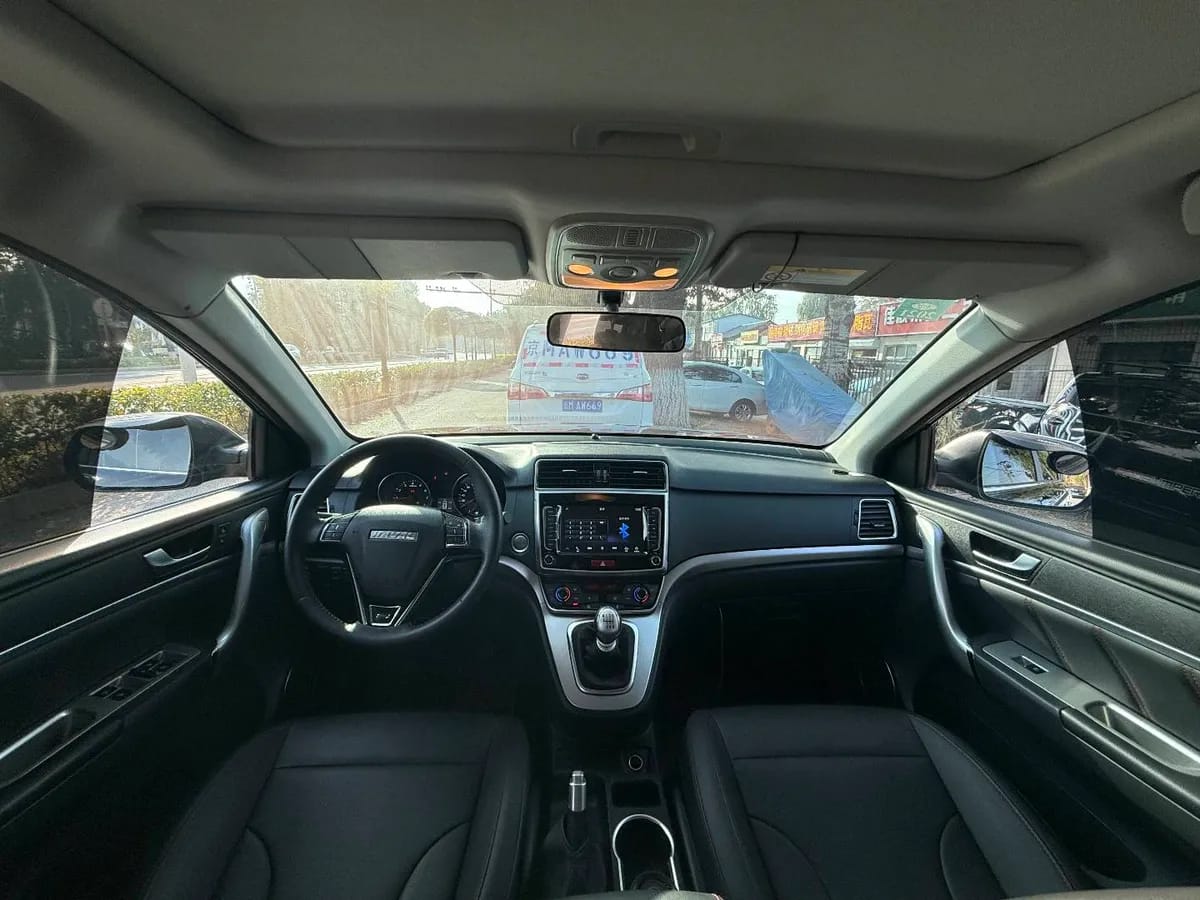 Haval M6 2019 1.5T VI 8
