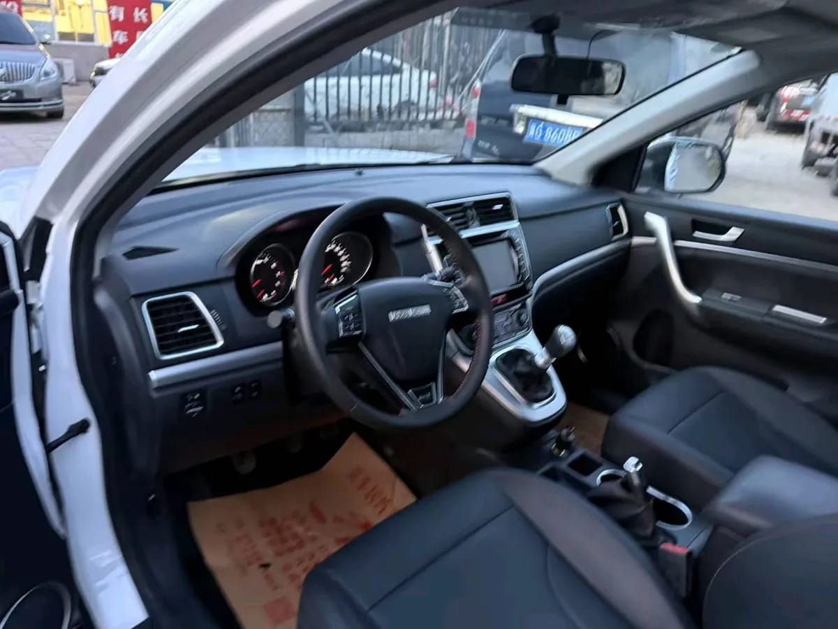 Haval M6 2021 PLUS 1.5T 4