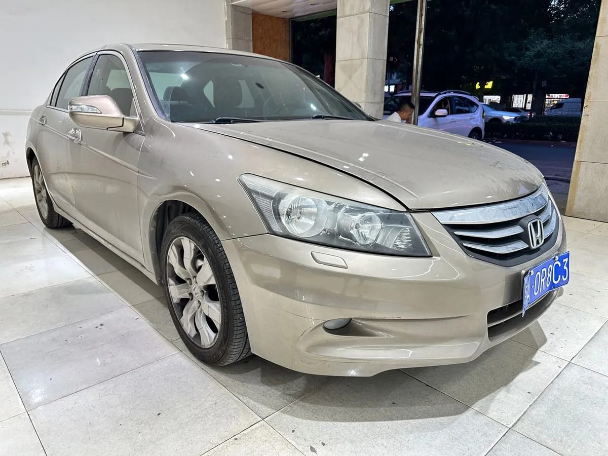 Honda 2012 2.4L EXL Navi 3