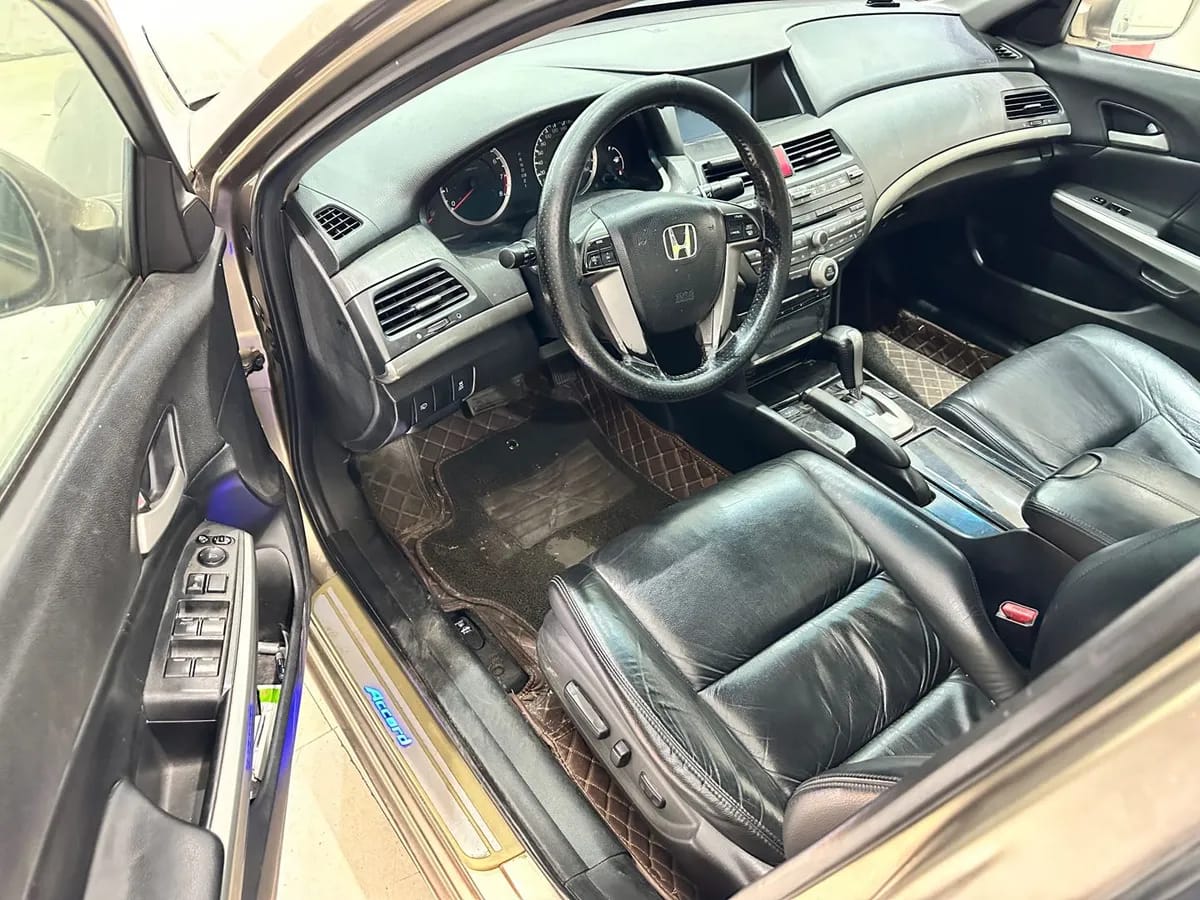 Honda 2012 2.4L EXL Navi 4