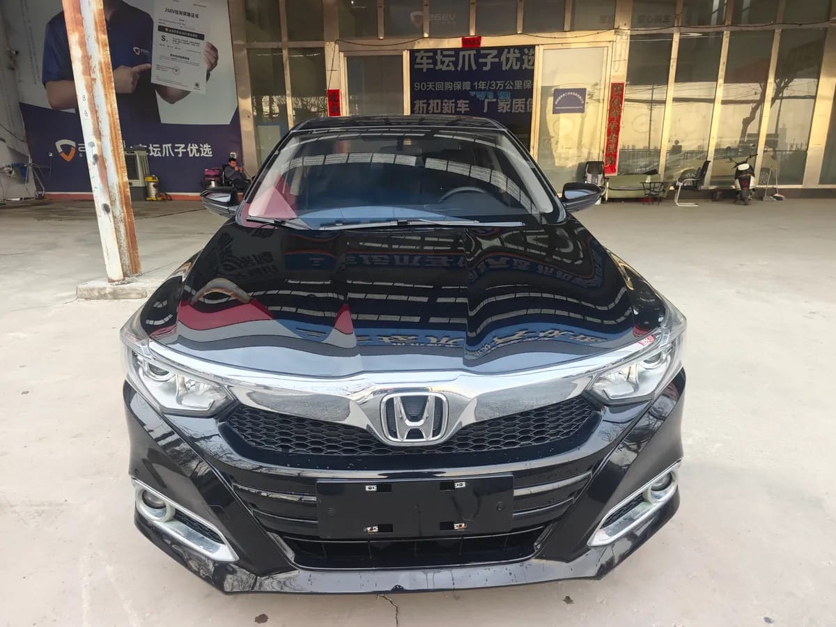 Honda 2019 180Turbo CVT V 2