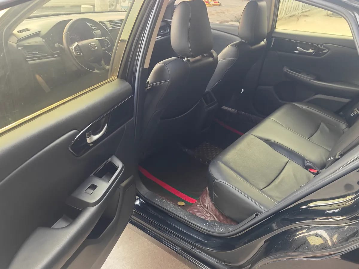 Honda 2019 180Turbo CVT V 9