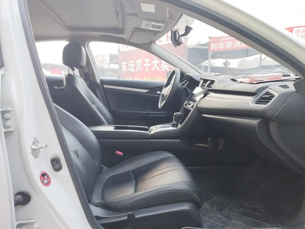 Honda 2019 180TURBO CVT VI 8