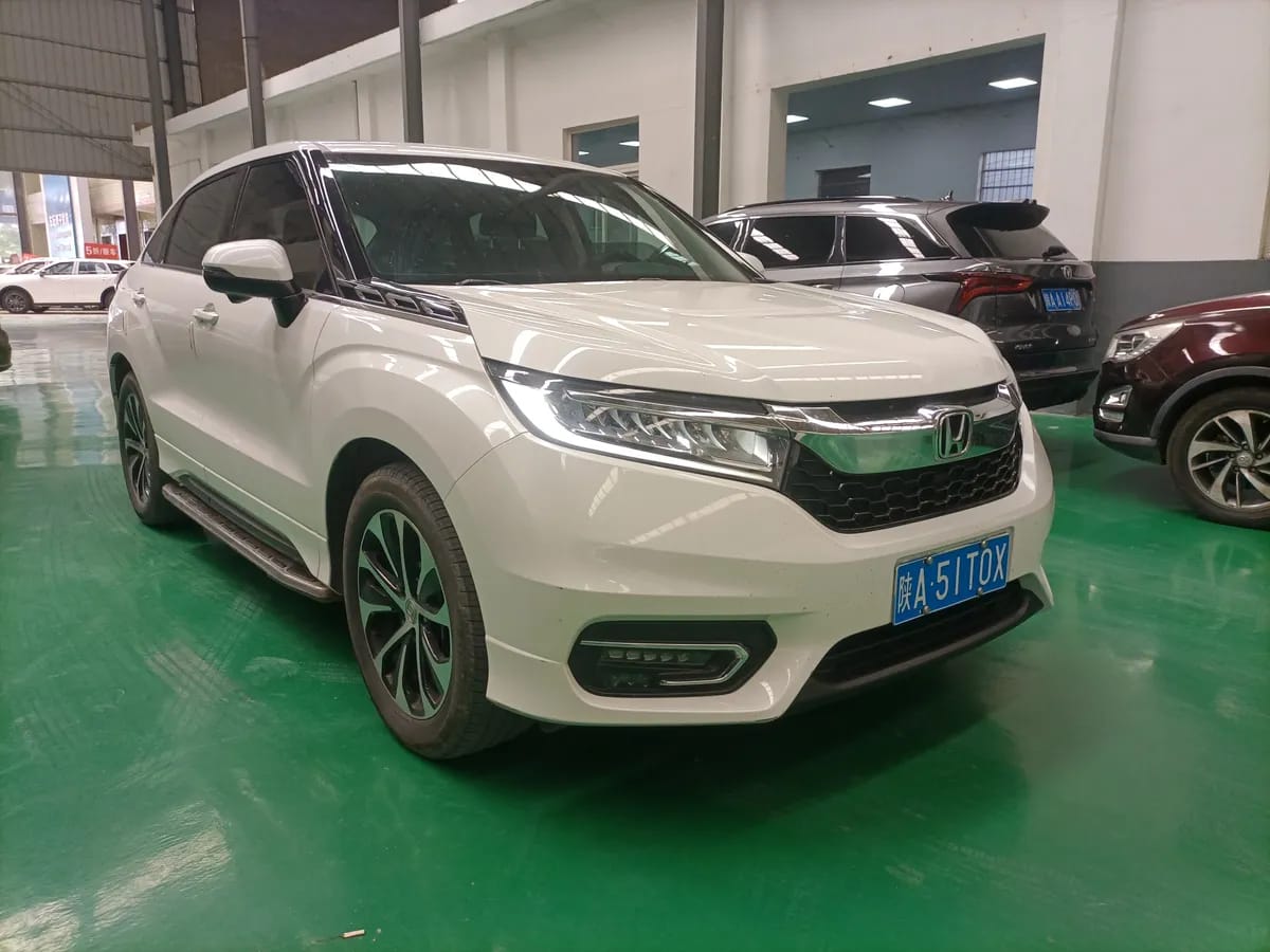 Honda 2019 240TURBO · 3