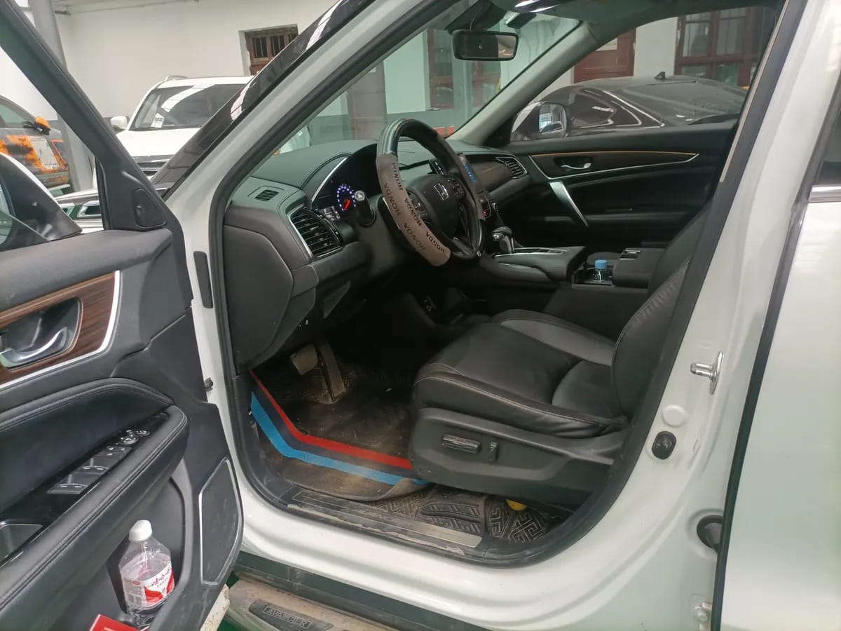 Honda 2019 240TURBO · 4