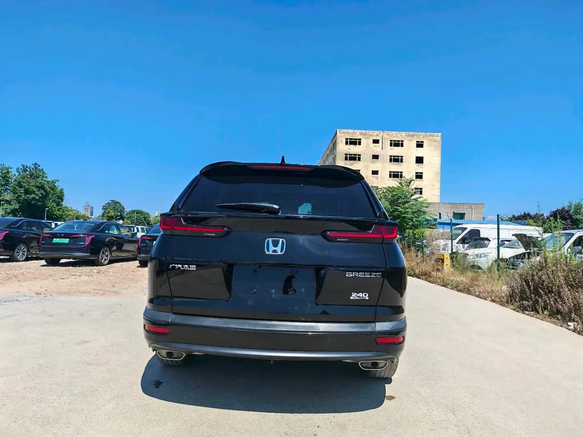 Honda 2021 240TURBO CVT 8