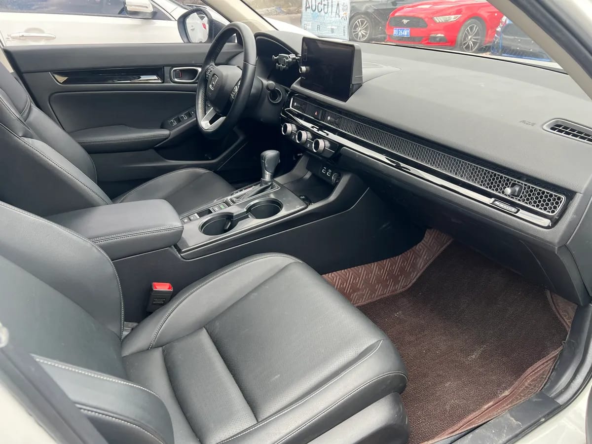 Honda 2022 180TURBO CVT 5