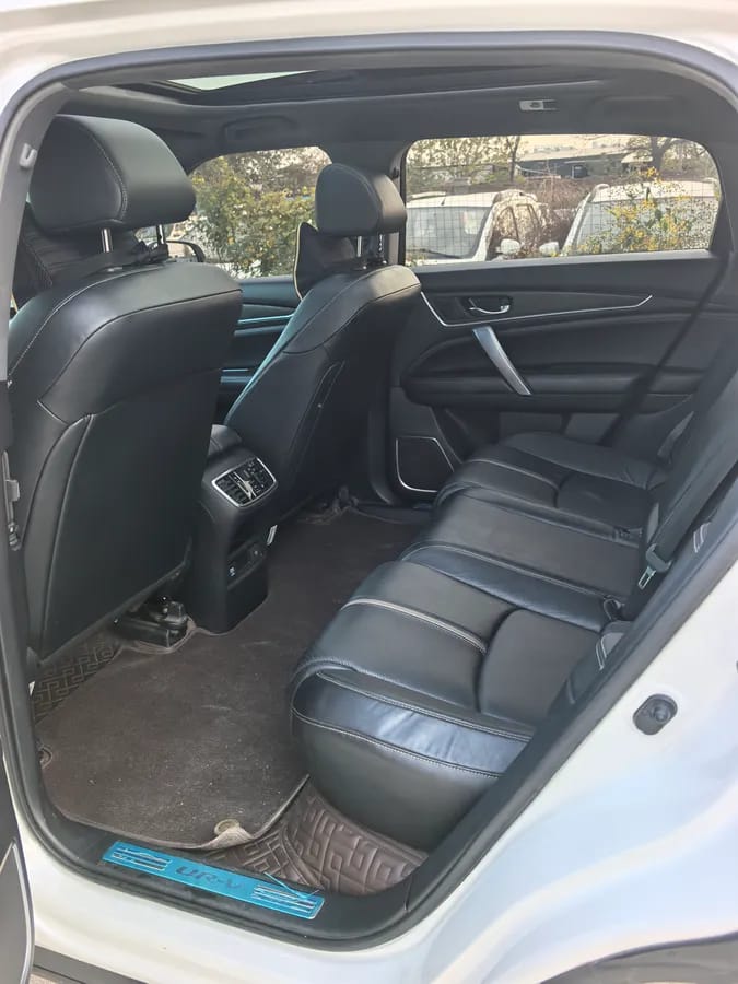 Honda UR-V 2020 240TURBO 5