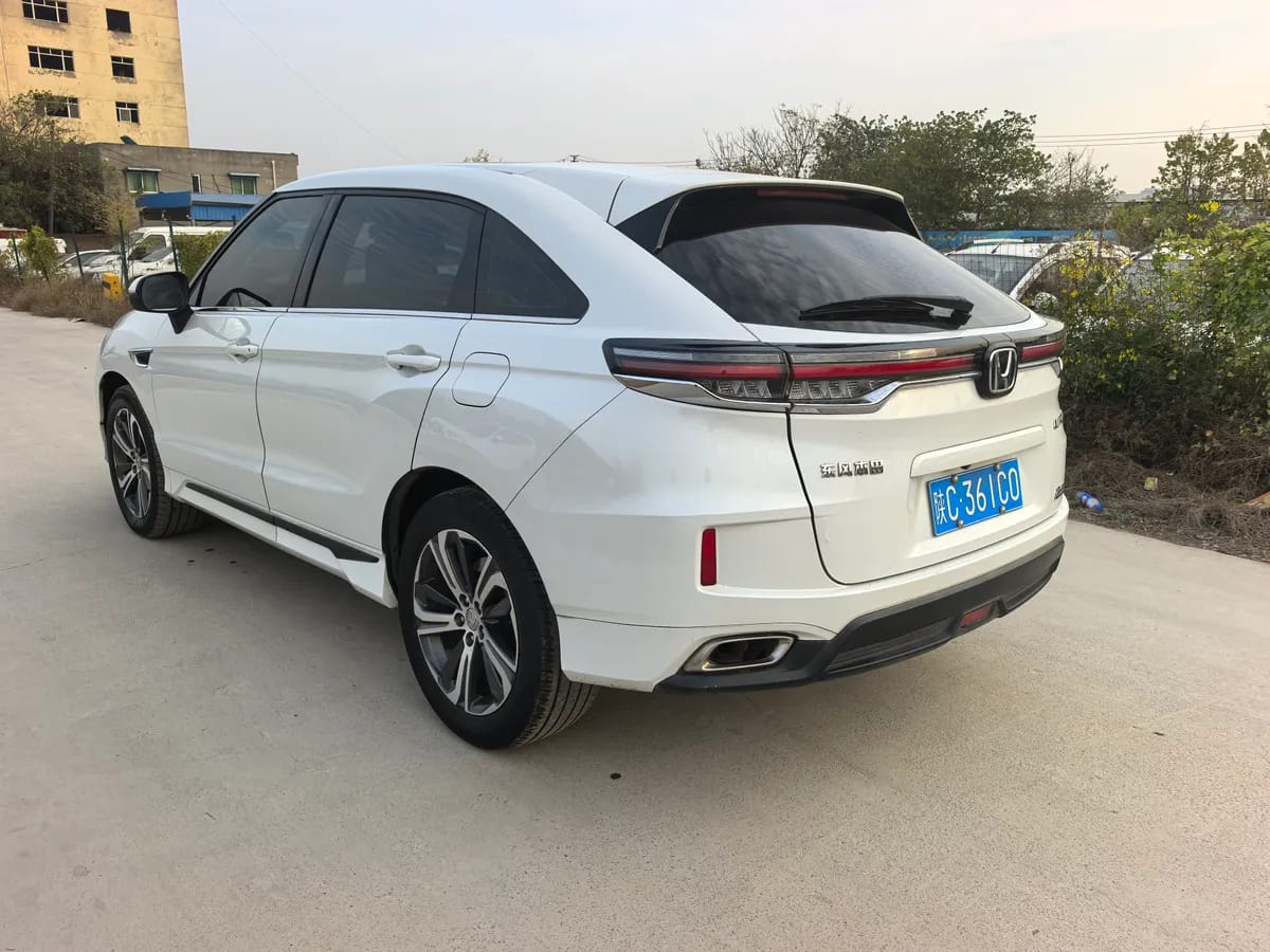 Honda UR-V 2020 240TURBO 8