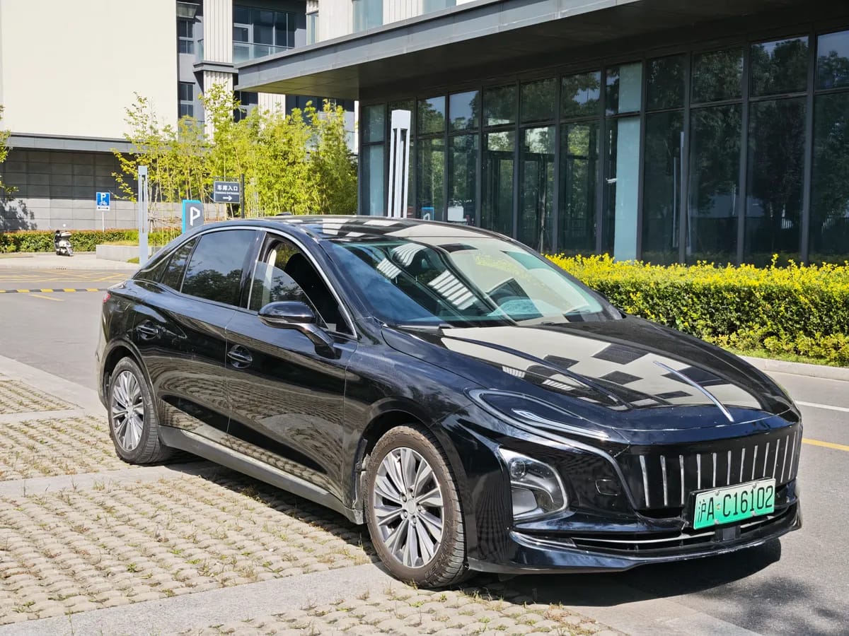 Hongqi E-QM5 2023 560km PLUS 3