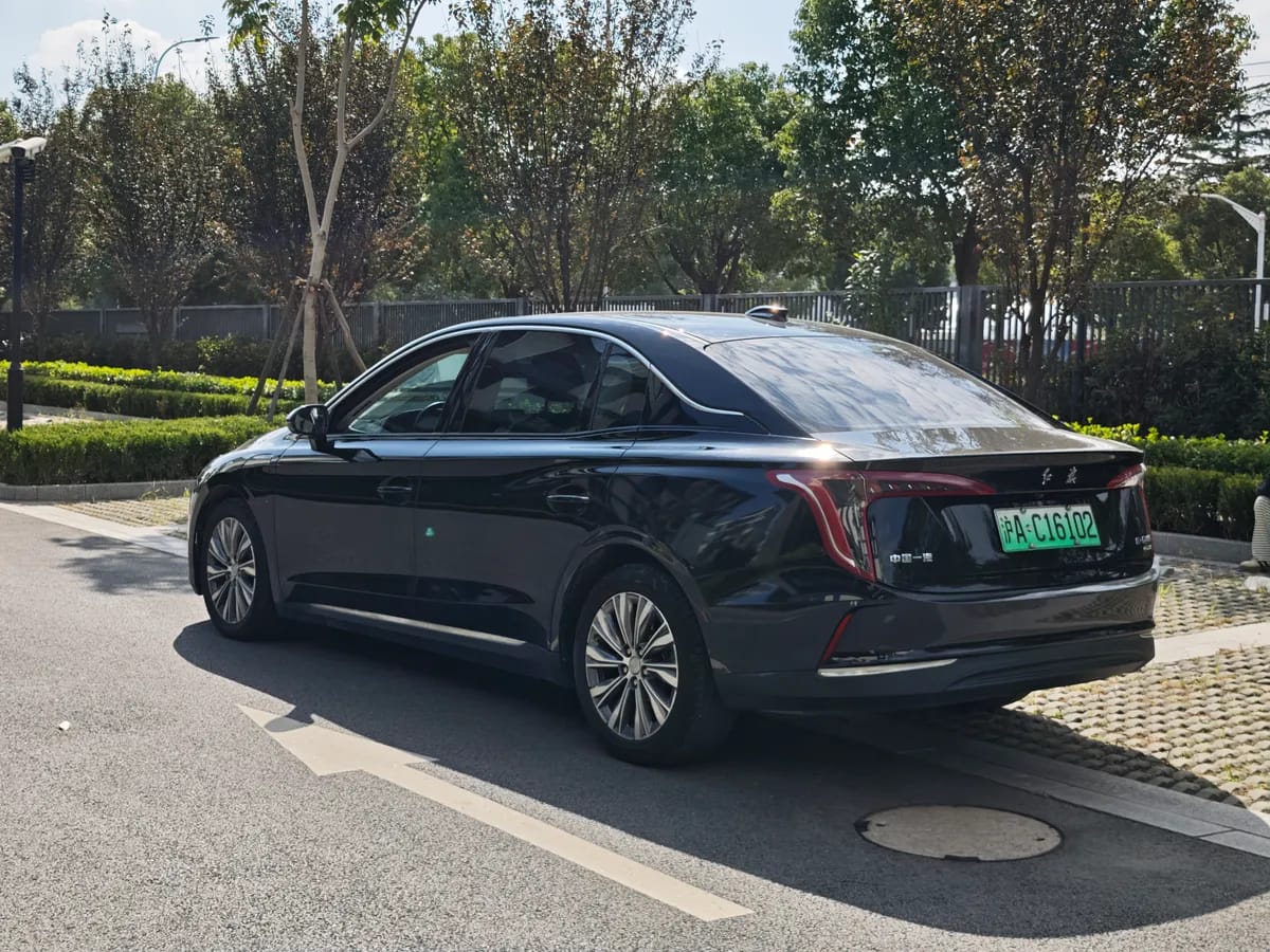 Hongqi E-QM5 2023 560km PLUS 6