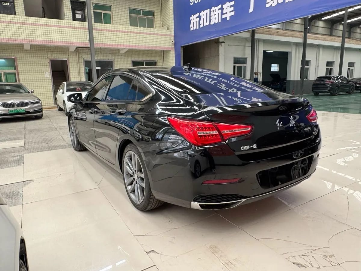 Hongqi H5 2018 30TD 6
