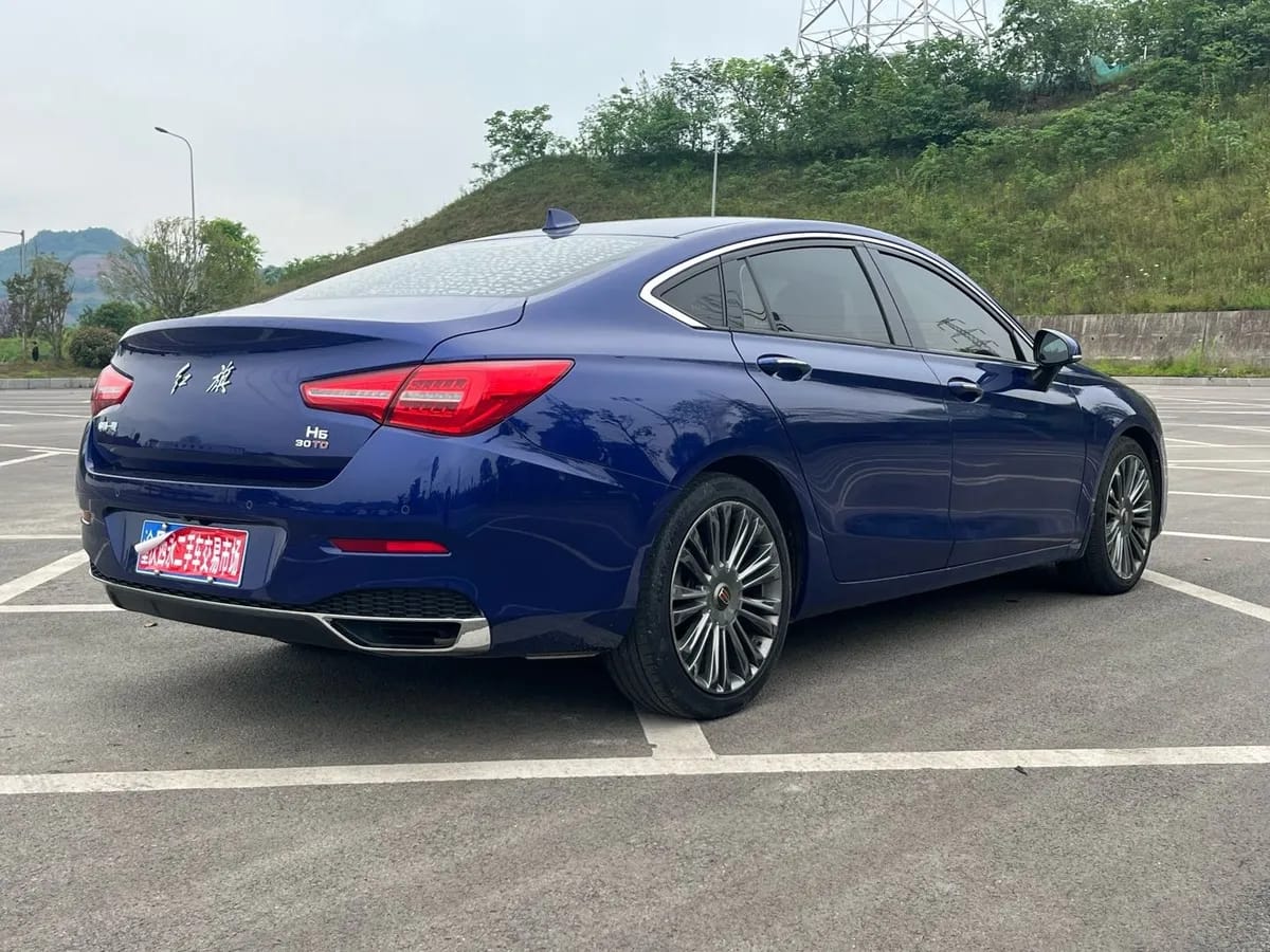 Hongqi H5 2019 30TD 7