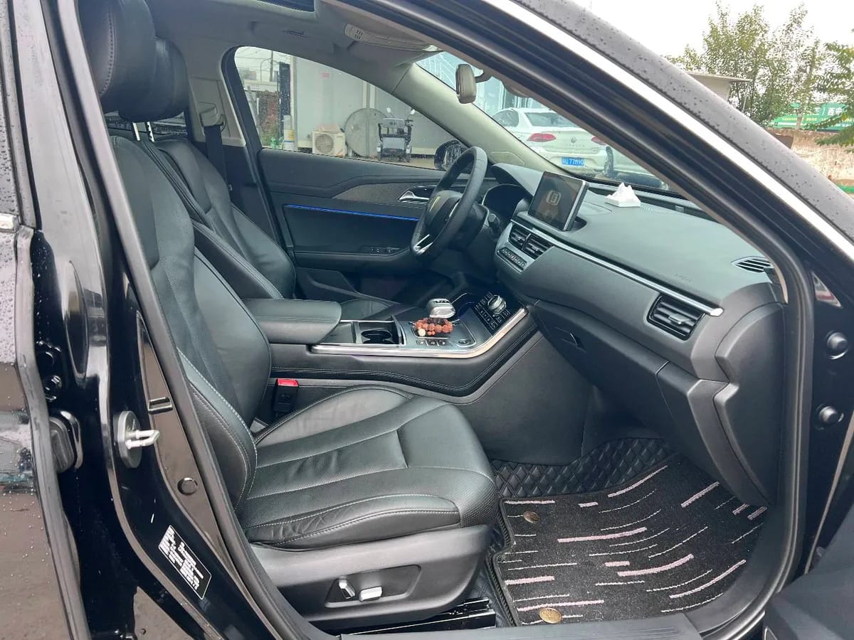 Hongqi H5 2020 1.8T 7