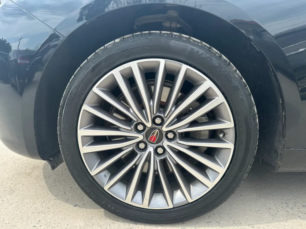 Hongqi H9 2020 2.0T 4