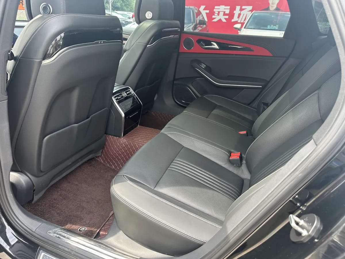 Hongqi H9 2020 2.0T 6