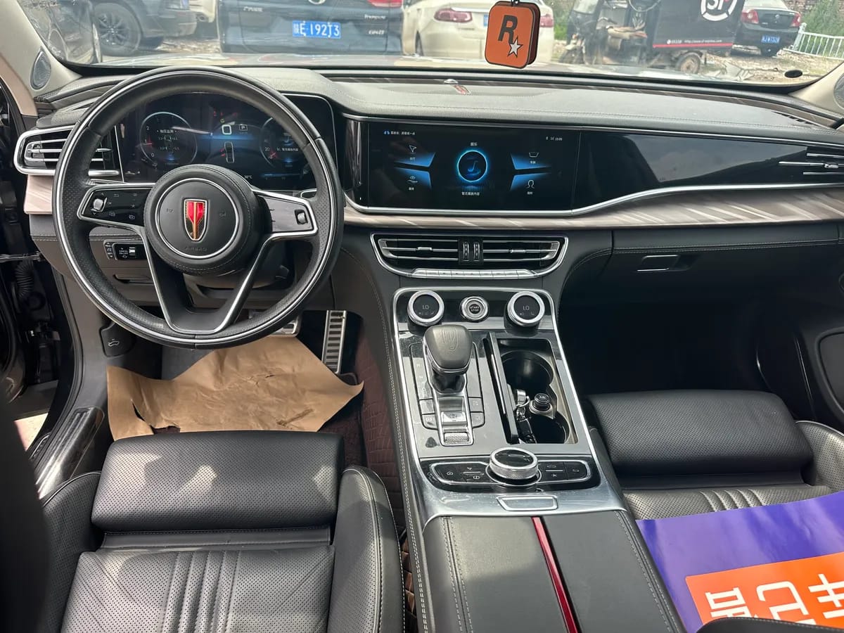 Hongqi H9 2020 2.0T 7