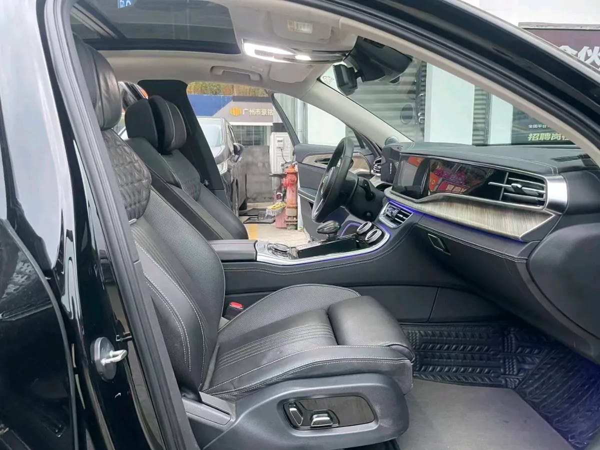 Hongqi H9 2020 3.0T 6
