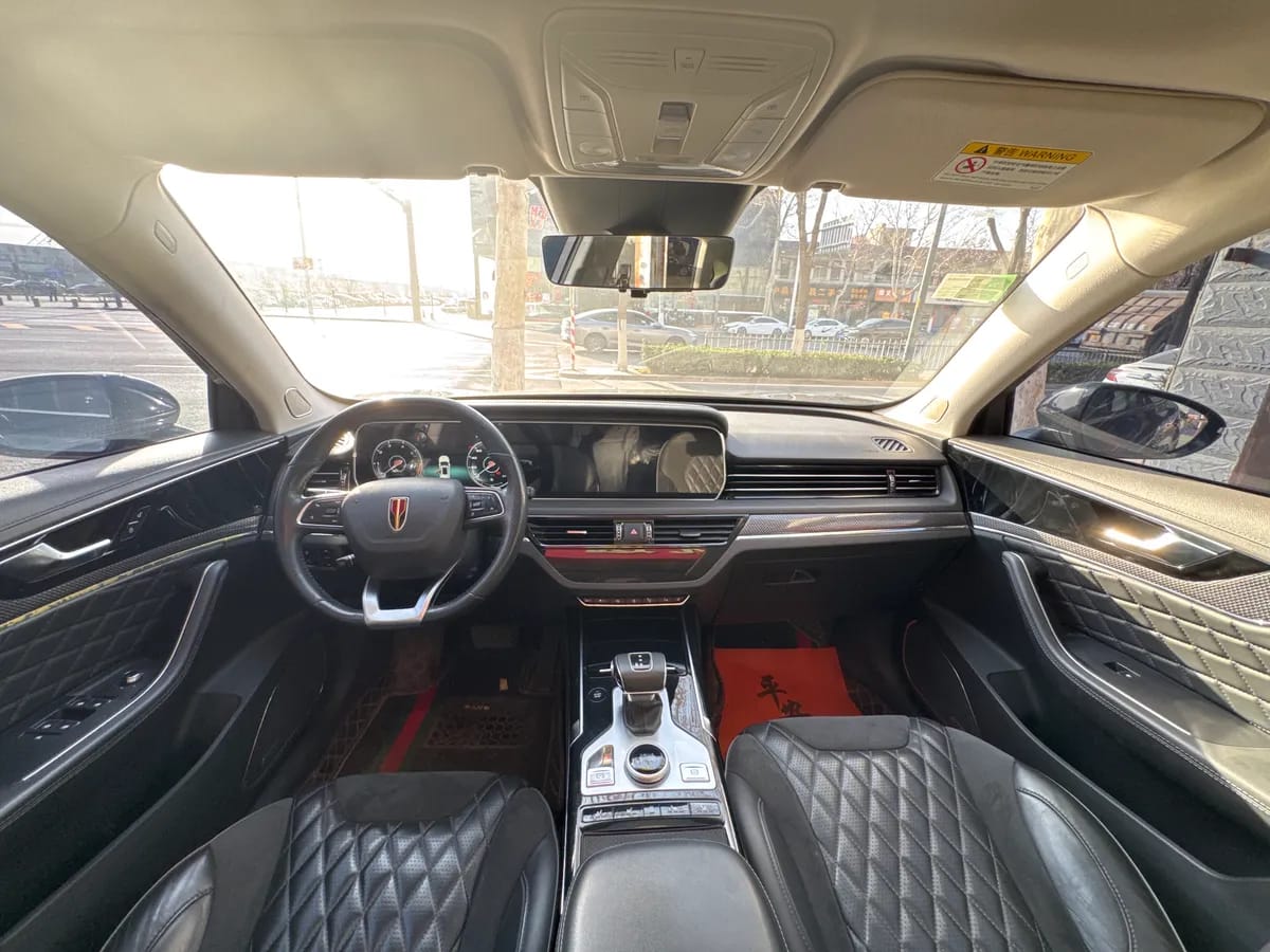 Hongqi HS5 2019 2.0T 9