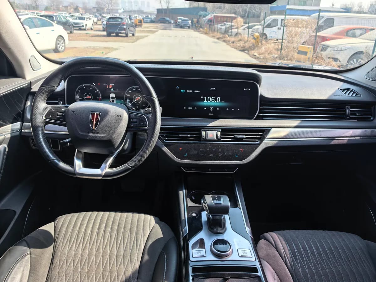Hongqi HS5 2019 2.0T 6