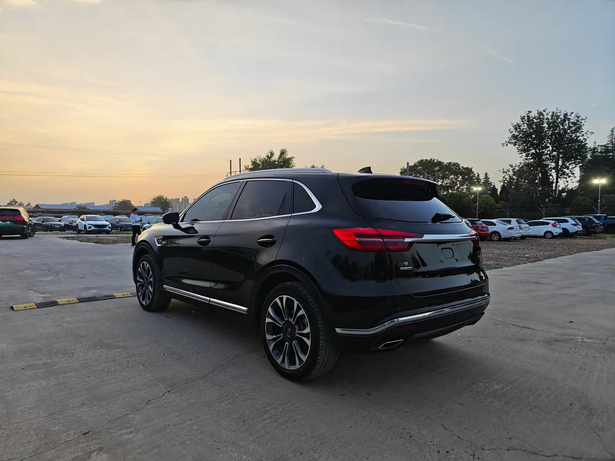 Hongqi HS5 2022 2.0T 6