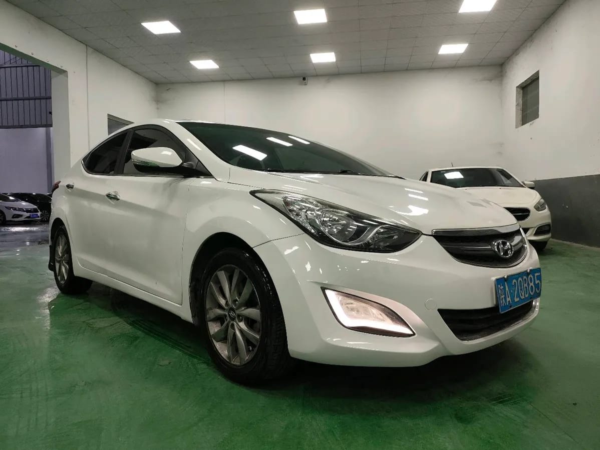 Hyundai 2012 1.6L 3