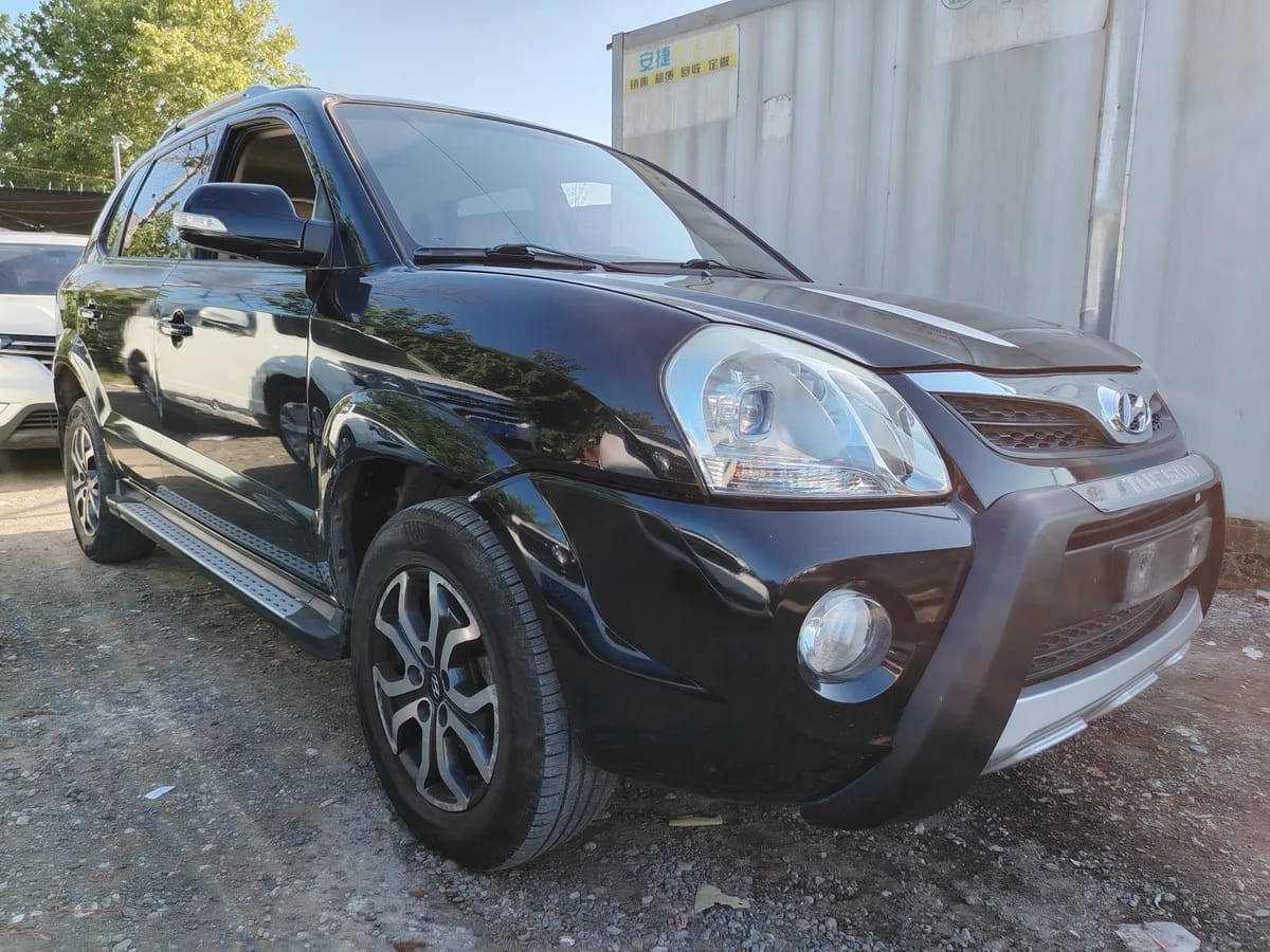 Hyundai 2013 2.0L 3