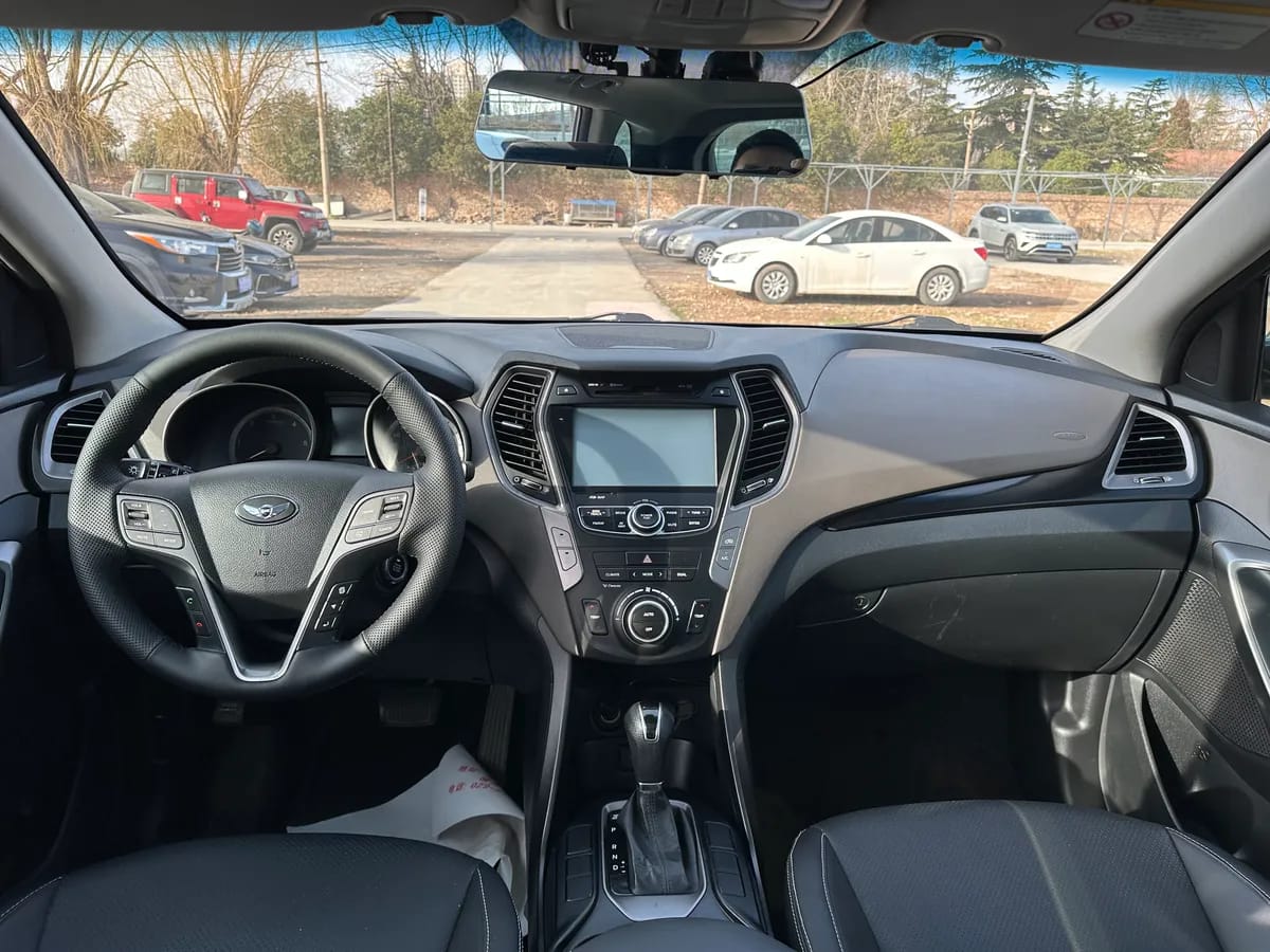 Hyundai ( ) 2013 2.2T 7 8