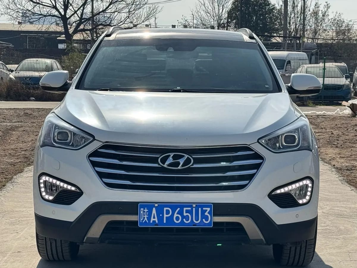 Hyundai ( ) 2013 3.0L 7
