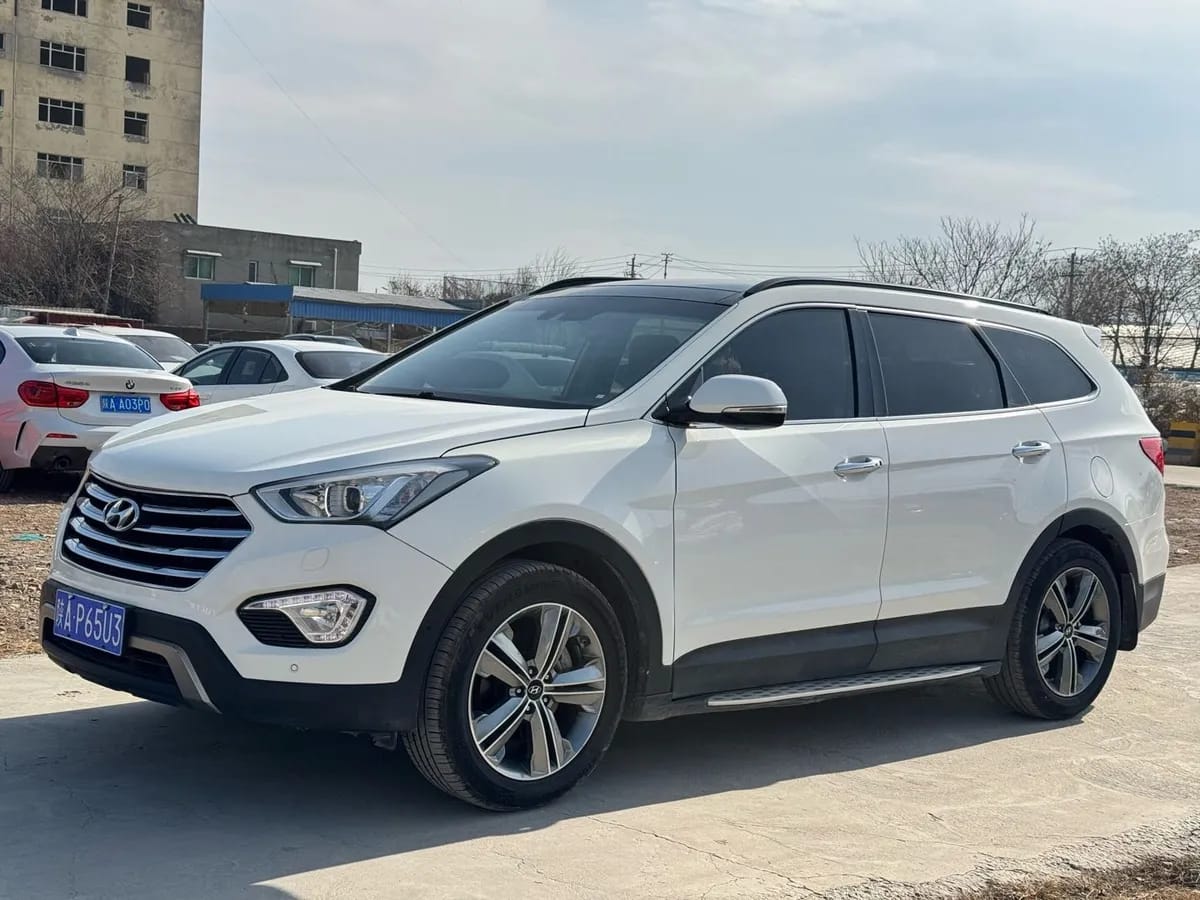 Hyundai ( ) 2013 3.0L 7 3
