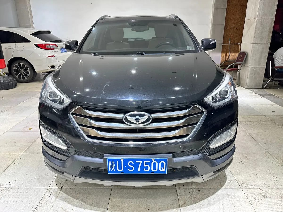 Hyundai ( ) 2013 3.0L 7 IV 2