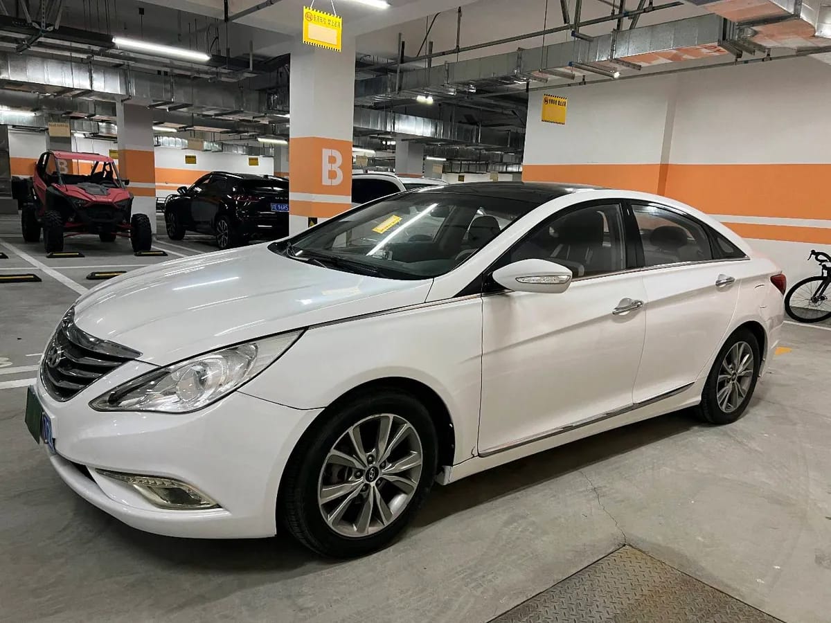 Hyundai 2014 2.4L V 3